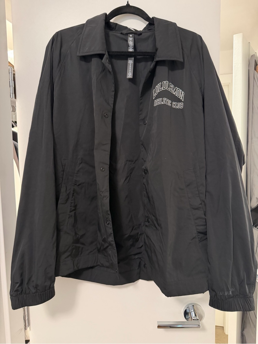 Lululemon (unisex) Reversible Windbreaker Graphic*